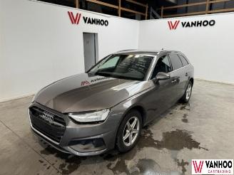 Voiture accidenté Audi A4  2022/2