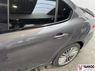 Alfa Romeo Giulia  picture 4