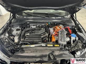 Volkswagen Passat  picture 13