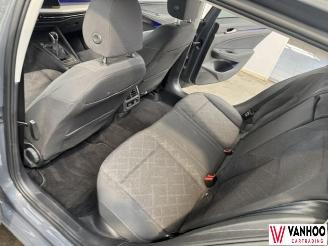Volkswagen Golf  picture 16