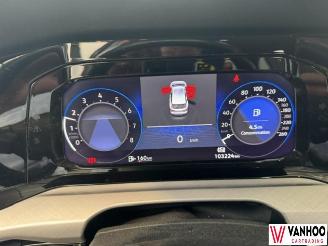 Volkswagen Golf  picture 21