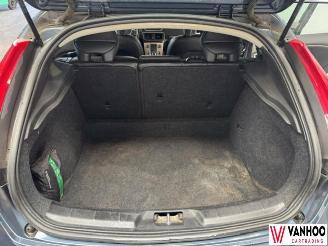 Volvo V-40  picture 17