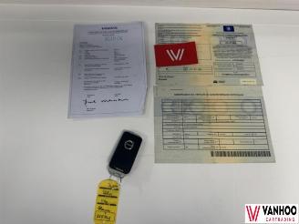 Volvo V-40  picture 24