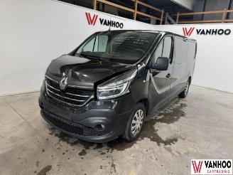 Schadeauto Renault Trafic  2021/2
