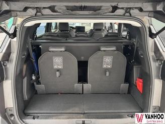 Peugeot 5008  picture 8