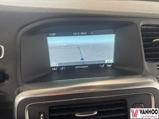 Volvo S-60  picture 17