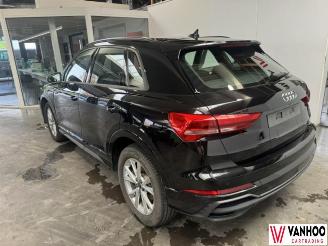 Audi Q3  picture 10