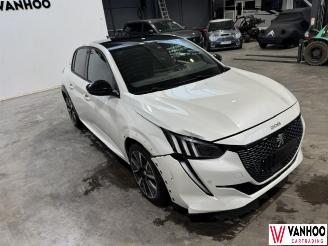 Peugeot 208  picture 3