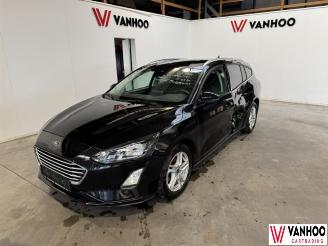 Voiture accidenté Ford Focus  2021/3