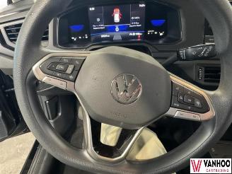 Volkswagen Polo  picture 16