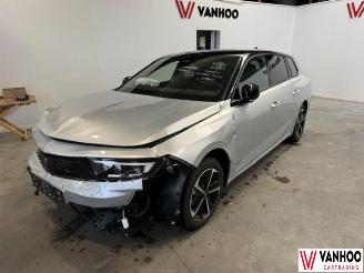 Coche accidentado Opel Astra  2025/4