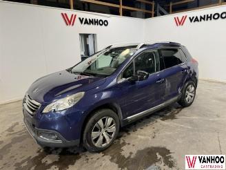 skadebil auto Peugeot 2008  2014/9