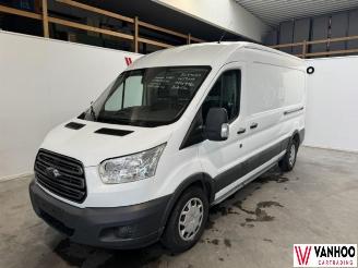 skadebil auto Ford Transit  2019/6