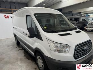 Ford Transit  picture 3