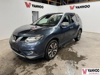 Schadeauto Nissan X-Trail  2016/11