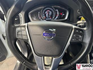 Volvo V-60  picture 14
