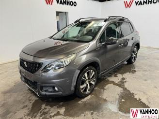 krockskadad bil auto Peugeot 2008  2019/1