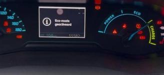 Peugeot 2008 E- ALLURE picture 2