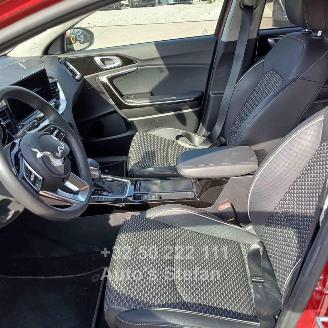 Kia Cee d  picture 16