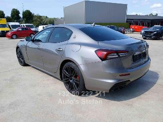 Maserati Ghibli GRANSPORT picture 4