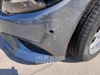 Mercedes C-klasse 200 D picture 19