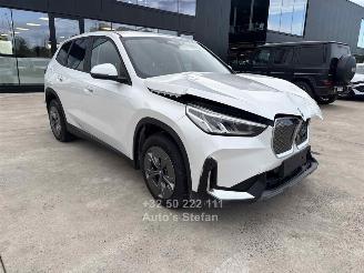 Démontage voiture BMW iX1 EDRIVE20 2024/6