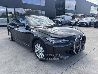 krockskadad bil auto BMW i4 EDRIVE35 2024/3