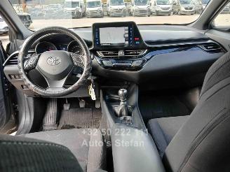 Toyota C-HR C-BUSINESS PLUS picture 24