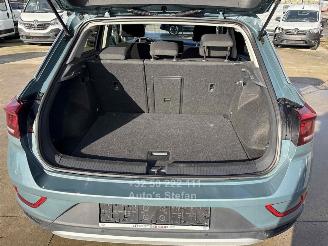 Volkswagen T-Roc LIFE picture 25