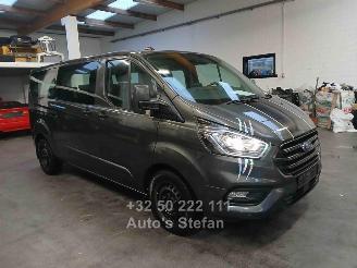uszkodzony samochody osobowe Ford Transit TOURNEO CUSTOM 2023/4