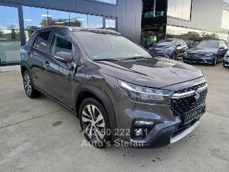 krockskadad bil auto Suzuki SX4 S-CROSS 2023/5