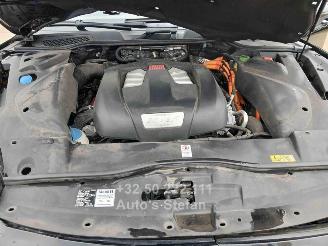 Porsche Cayenne S E-HYBRID picture 17