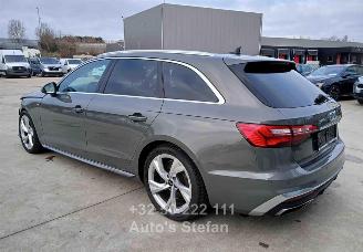Audi A4 S LINE picture 4