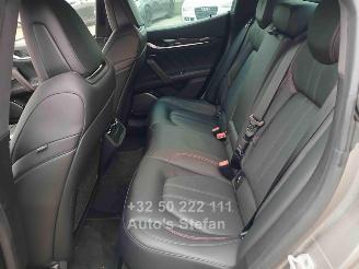 Maserati Ghibli GRANSPORT picture 9