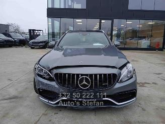 Mercedes C-klasse 63 AMG picture 2