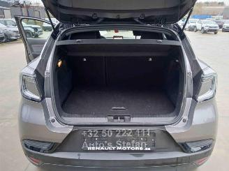 Renault Captur TECHNO picture 18