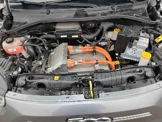 Fiat 500 E ICON picture 25