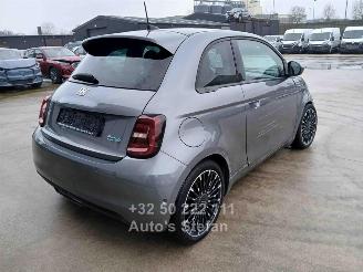 Fiat 500 E ICON picture 4