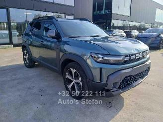 damaged passenger cars Dacia Duster JOURNEY 2025/4
