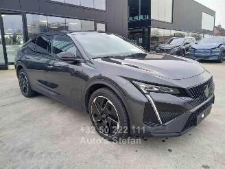 uszkodzony samochody osobowe Peugeot 408 GT 2023/3