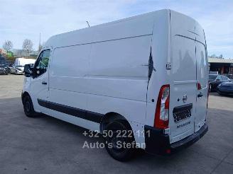 Nissan Interstar TEKNA picture 4