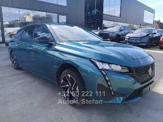 Schadeauto Peugeot 308 ACTIVE 2024/10