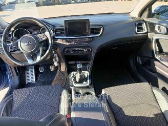 Kia Cee d  picture 11