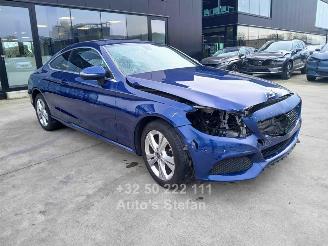 krockskadad bil auto Mercedes C-klasse 180 OUPE 2018/4