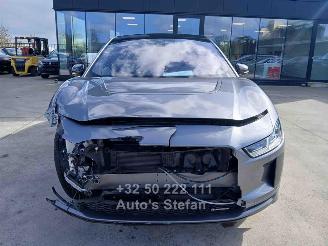 Jaguar I-Pace R-DYNAMIC SE picture 2