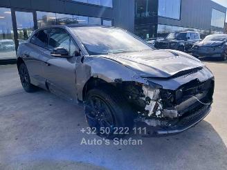 damaged passenger cars Jaguar I-Pace R-DYNAMIC SE 2025/2