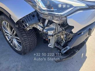 Toyota C-HR  picture 10