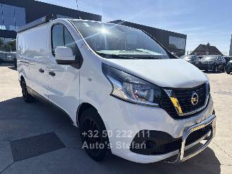 Vaurioauto  passenger cars Nissan Primastar THULE OMNISTAR 2020/11