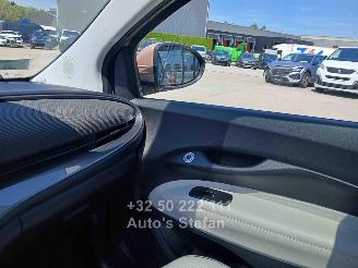 Fiat 500 E LA PRIMA picture 16