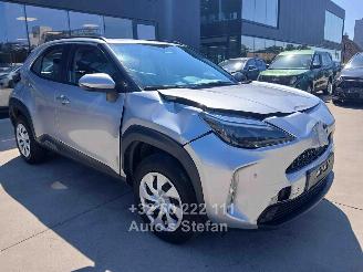 krockskadad bil auto Toyota Yaris CROSS 2024/9